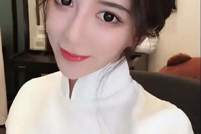 女人脱精光直播app大全更新动态展示图